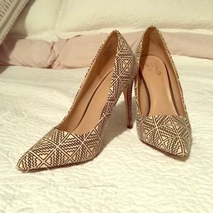 Mix No. 6 Black and White heels